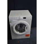 A HOTPOINT SMART TECH WMFUG 742 WASHING MACHINE (PAT pass and powers up, power cable very short)