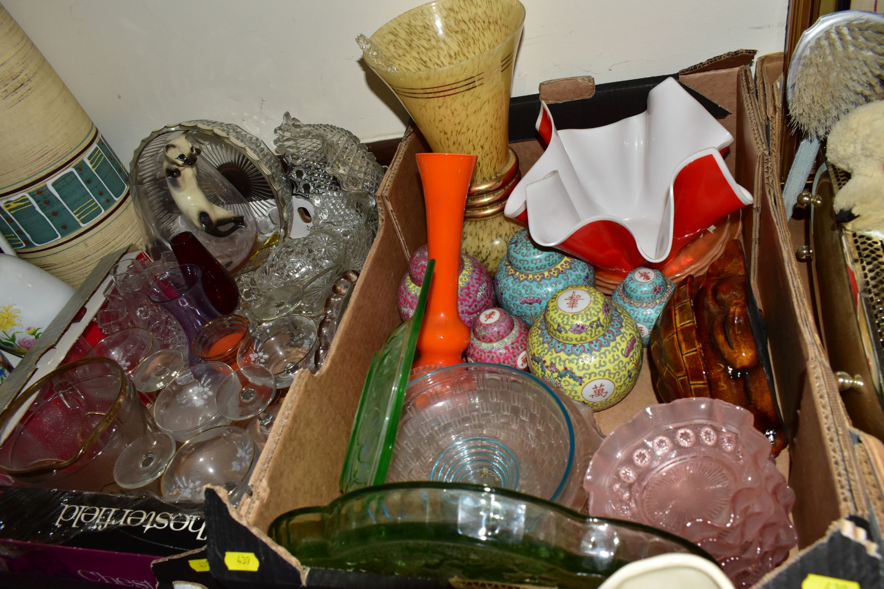 FIVE BOXES AND LOOSE CERAMICS, GLASSWARE AND METALWARES, etc, including two sets of four Royal - Image 8 of 13