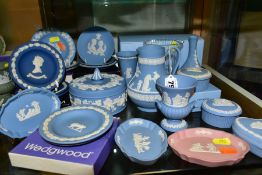 A GROUP OF BLUE WEDGWOOD JASPERWARE, to include trinket dishes and commemorative trinket dishes,
