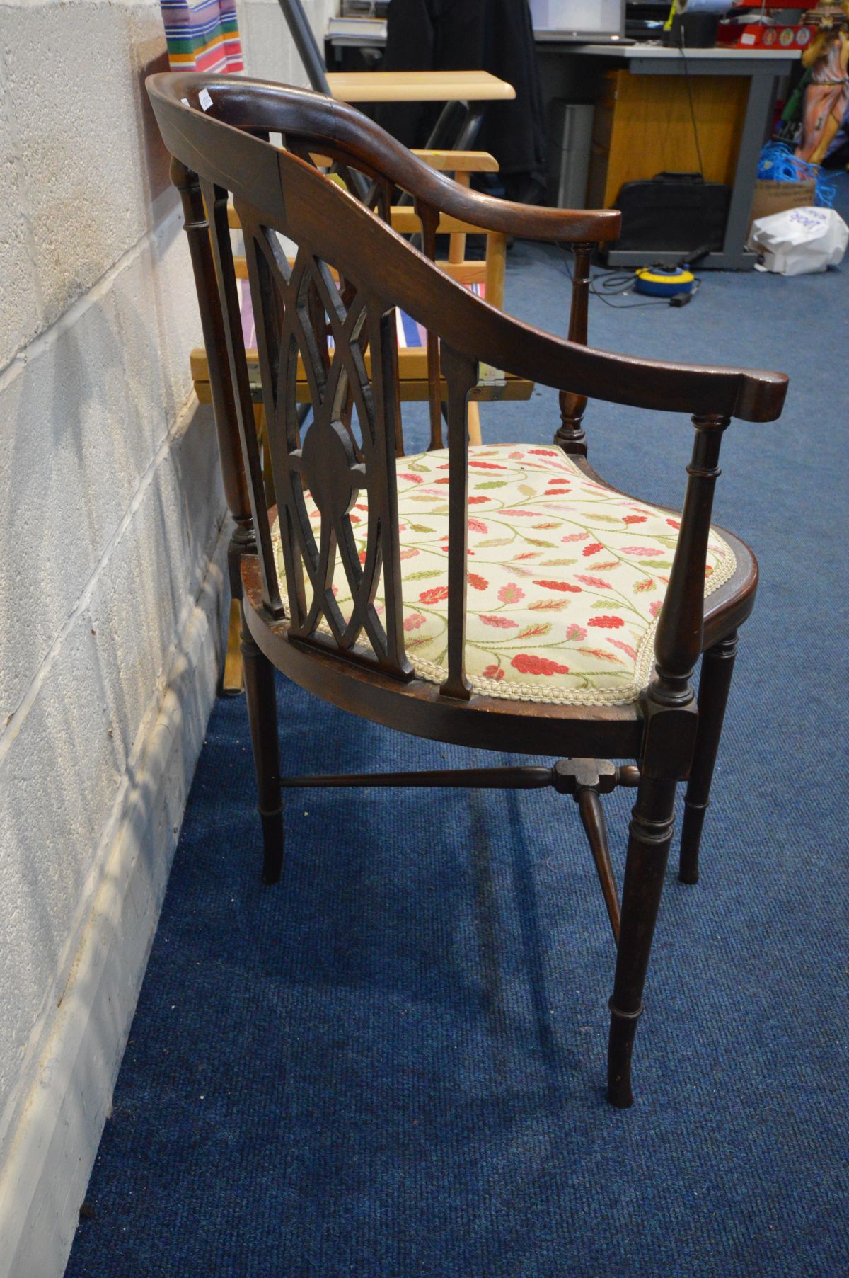 AN EDWARDIAN MAHOGANY AND STRUNG CORNER CHAIR together with a beech director's chair and a modern - Image 3 of 3