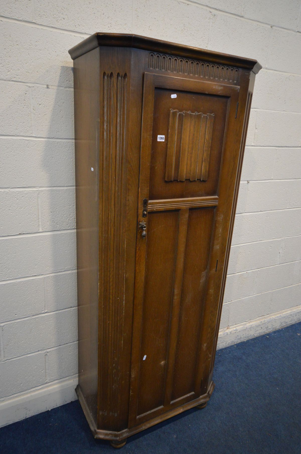 AN OAK PANELLED HALL ROBE, on bun feet, width 80cm x depth 42cm x height 189cm (no key) - Image 2 of 3