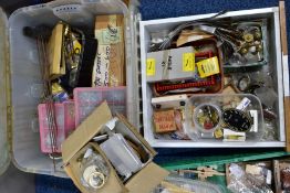 A PLASTIC BOX, TRAY AND DRAWER OF WATCH PARTS AND TOOLS, to include a box of watch glasses, cogs,