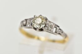 AN 18CT GOLD DIAMOND RING, centring on a claw set, old cushion cut diamond, approximate dimensions
