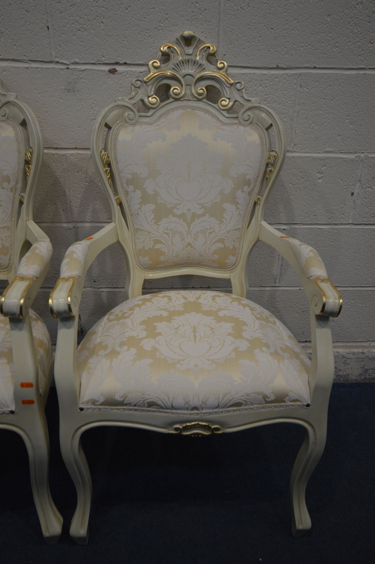 A PAIR OF LATE 20TH CENTURY WHITE CONTINENTAL OPEN ARMCHAIRS - Image 2 of 2