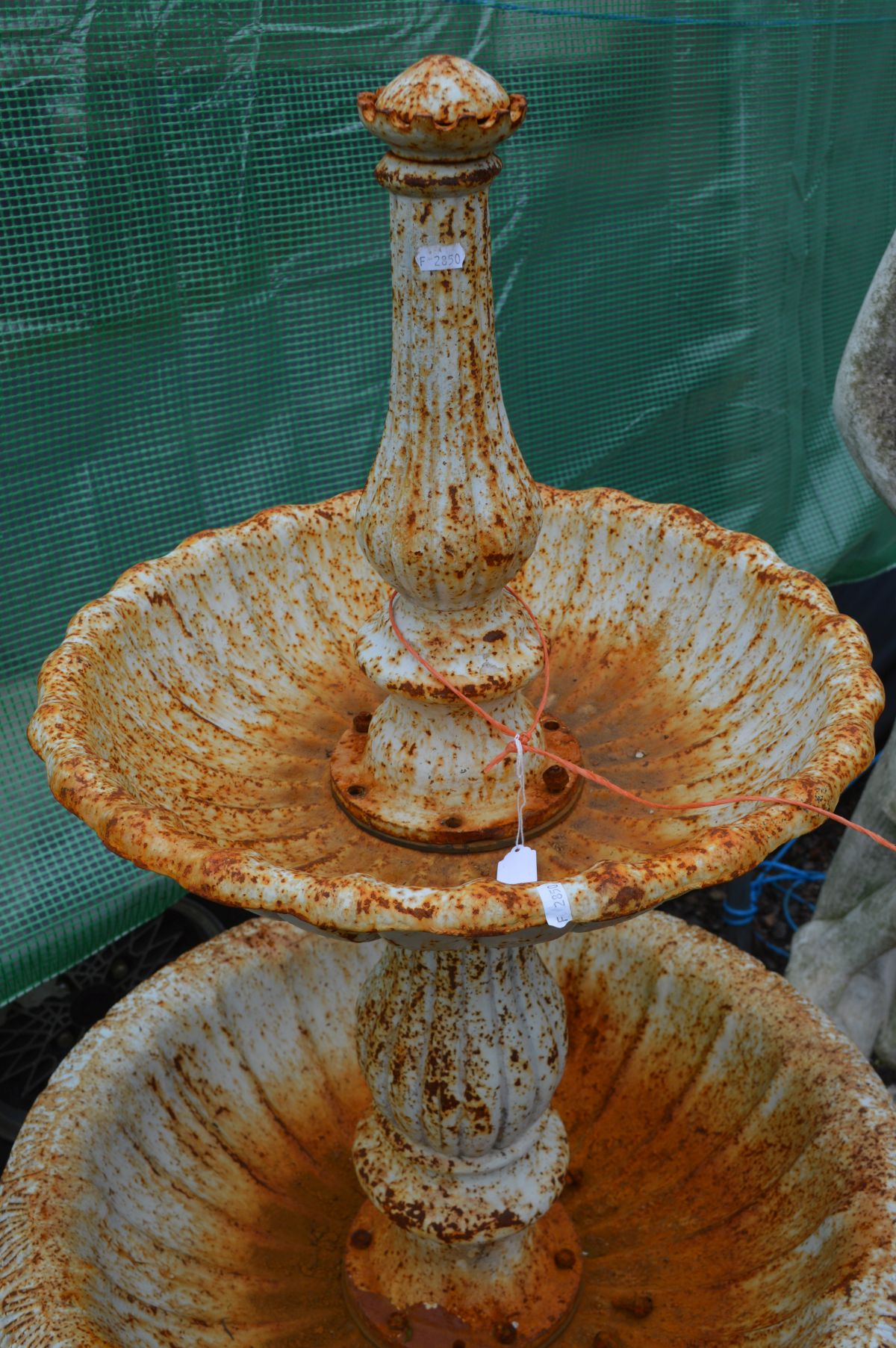 A CAST IRON GRADUATED TWO TIER WATER FEACHURE, later painted white and rusted, on a square base - Image 2 of 3