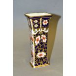 A ROYAL CROWN DERBY IMARI SHAPED RECTANGULAR VASE, shape no 1445, pattern no 6299, bears date cypher