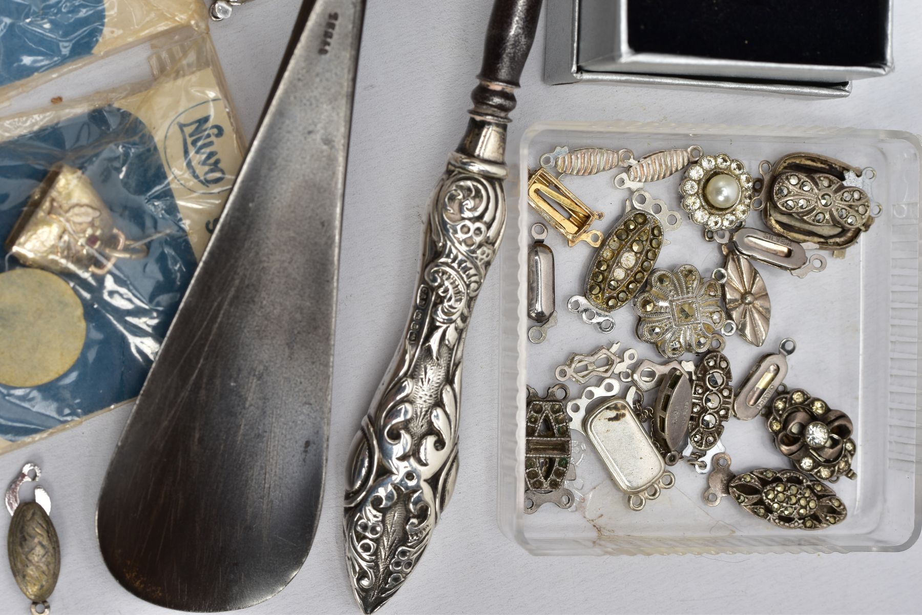 A SELECTION OF SILVER AND WHITE METAL ITEMS, to include four 'Nuvo' sterling silver charms in - Image 2 of 4