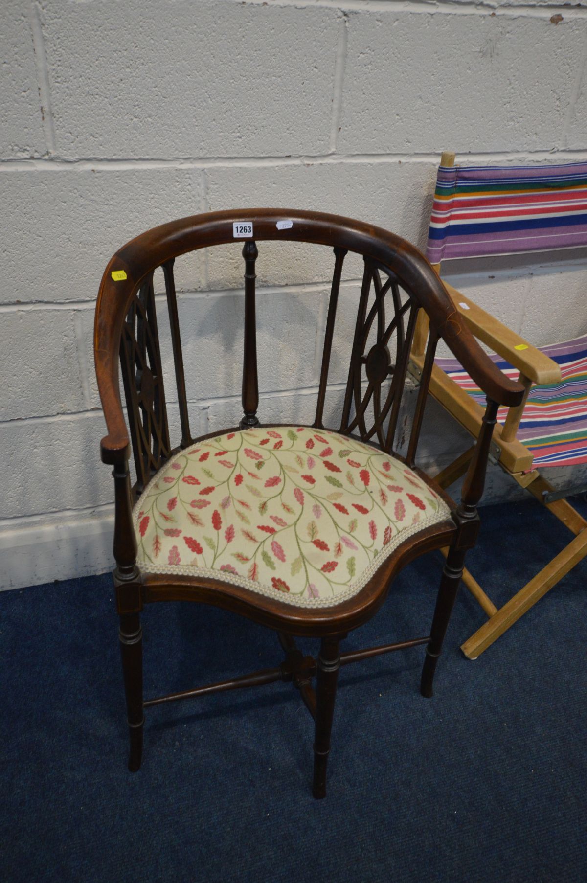 AN EDWARDIAN MAHOGANY AND STRUNG CORNER CHAIR together with a beech director's chair and a modern - Image 2 of 3