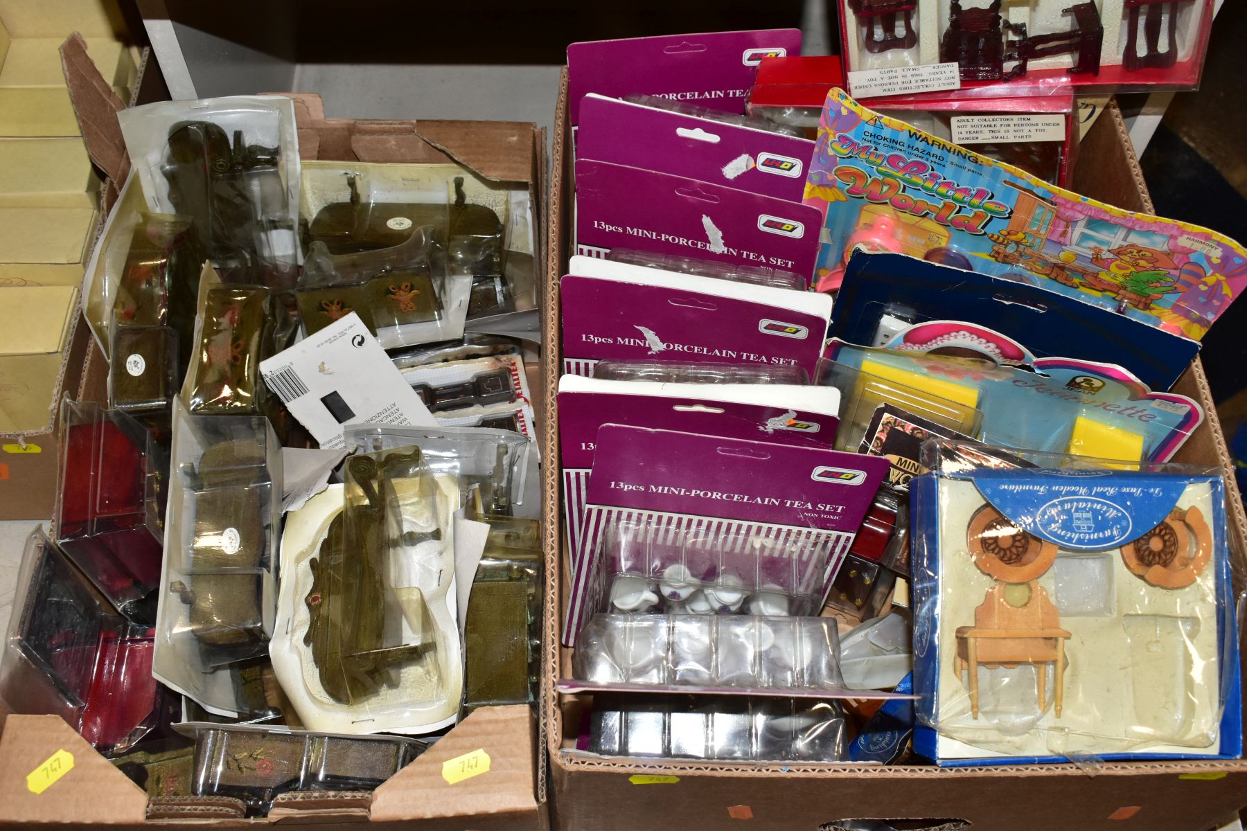 THREE BOXES OF (MOSTLY BOXED) DOLLS HOUSE FURNITURE ETC, including items made by Russ, Metalex, - Image 2 of 4