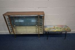 A MID 20TH CENTURY WALNUT FINISH CHINA CABINET, double sliding glass decorated doors enclosing a