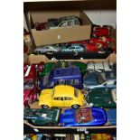 A COLLECTION OF UNBOXED AND ASSORTED MODERN DIECAST VEHICLES, mixture of mainly 1/16, 1/18 and 1/