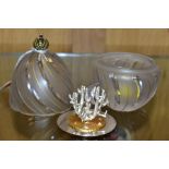 A THEO FABERGE ST PETERSBURG COLLECTION THE CORAL EGG GLASS ORNAMENT, with Imperial crown
