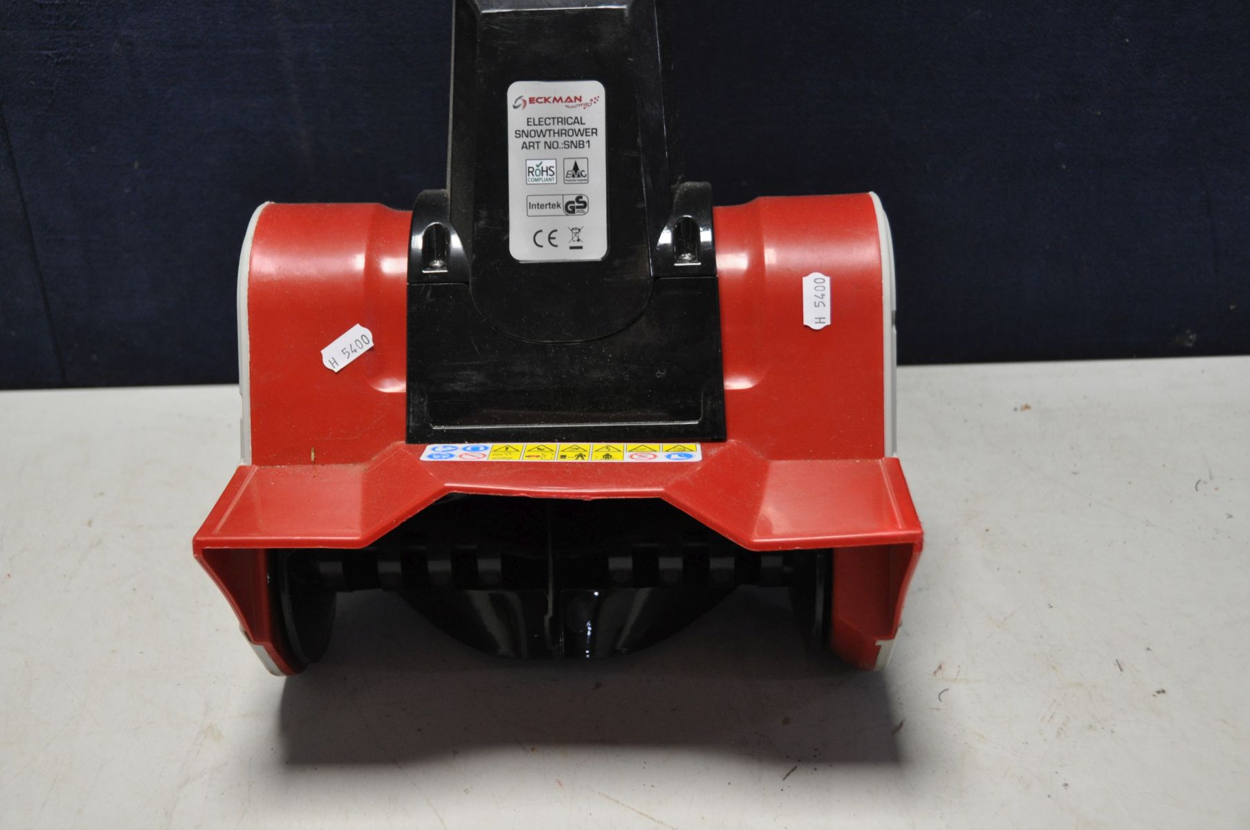 AN ECKMAN SNOW GO SNOW THROWER 240 V (PAT pass and working) - Image 2 of 2