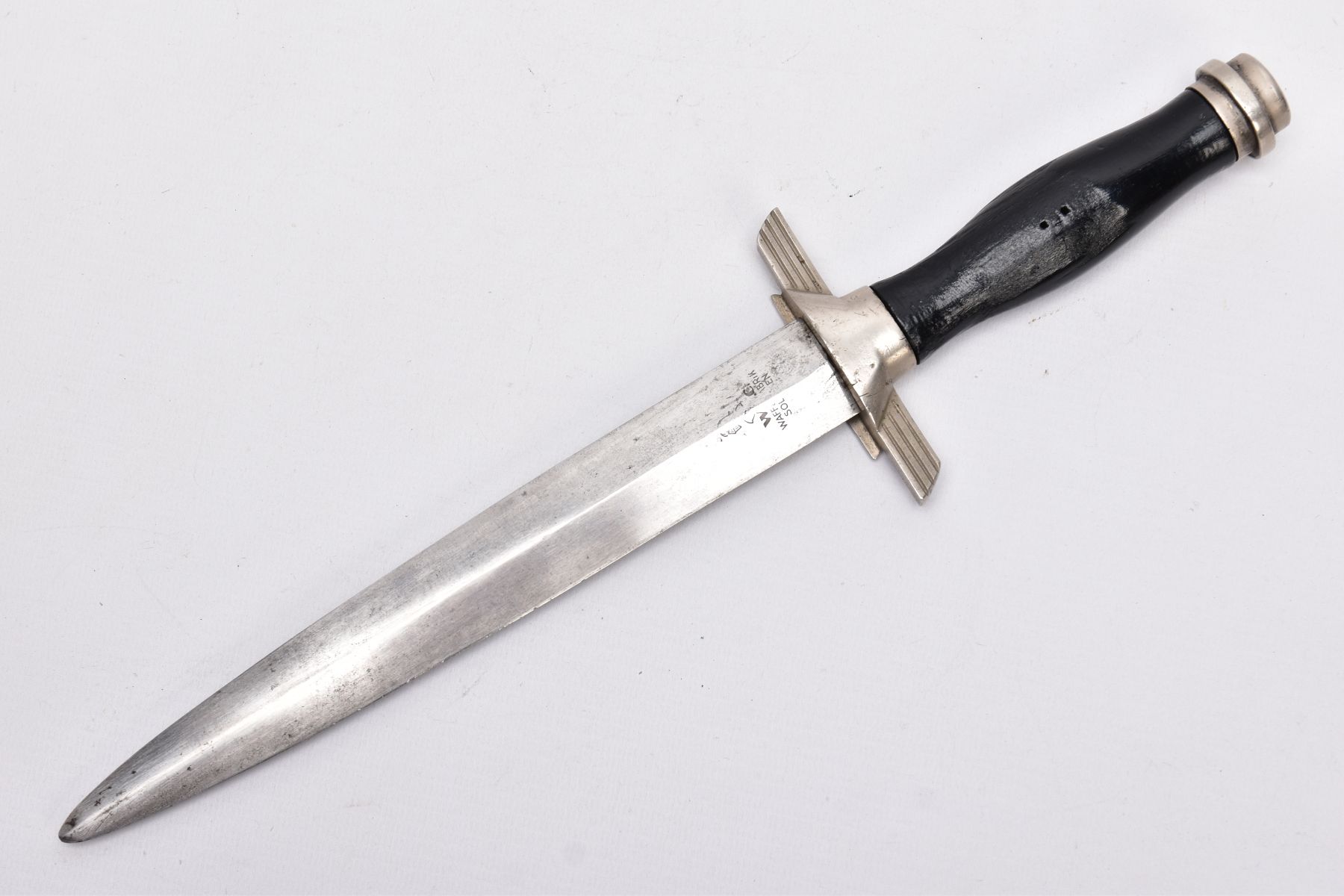 A POST WWII COPY OF A GERMAN 3RD REICH DAGGER, blade is marked W - C (WKC) Waffen-fabrik, Soligen ( - Image 3 of 7