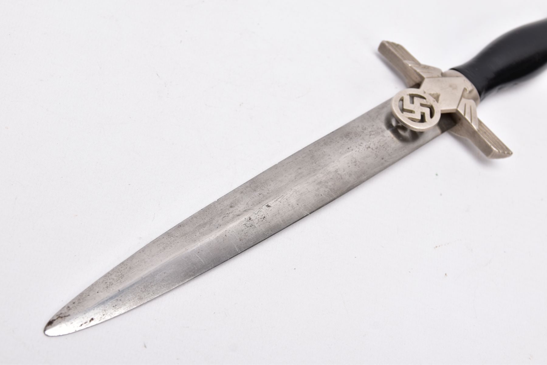 A POST WWII COPY OF A GERMAN 3RD REICH DAGGER, blade is marked W - C (WKC) Waffen-fabrik, Soligen ( - Image 6 of 7