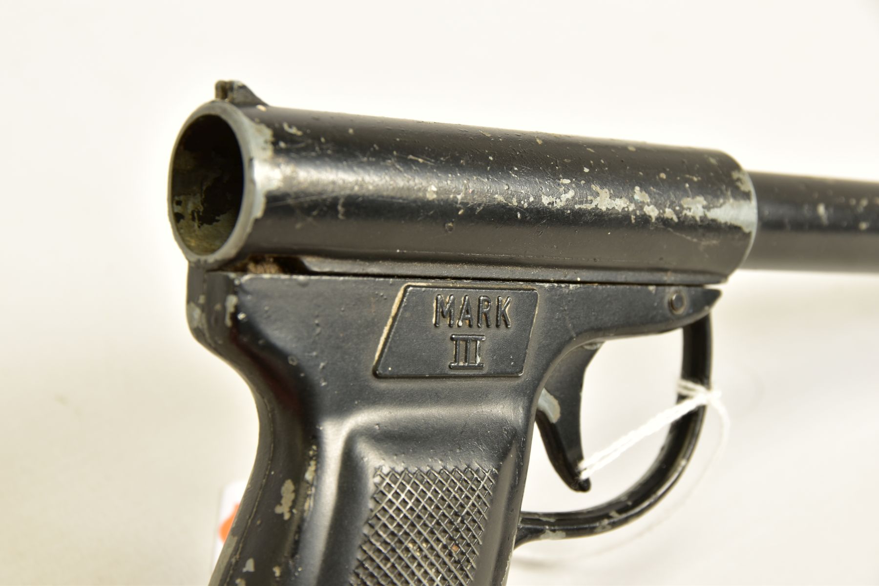 A .177'' GAT TYPE AIR PISTOL marked Briton, it's japanned surfaces have lost a considerable amount - Image 5 of 7