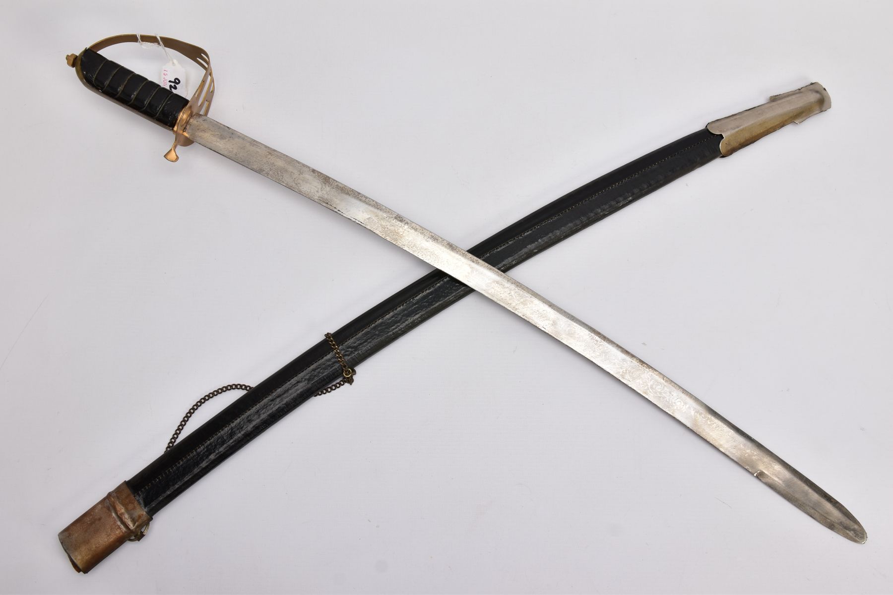 A LOW QUALITY SWORD AND SCABBARD, blade is curved and approximately 80cm in length, the blade is - Image 7 of 9