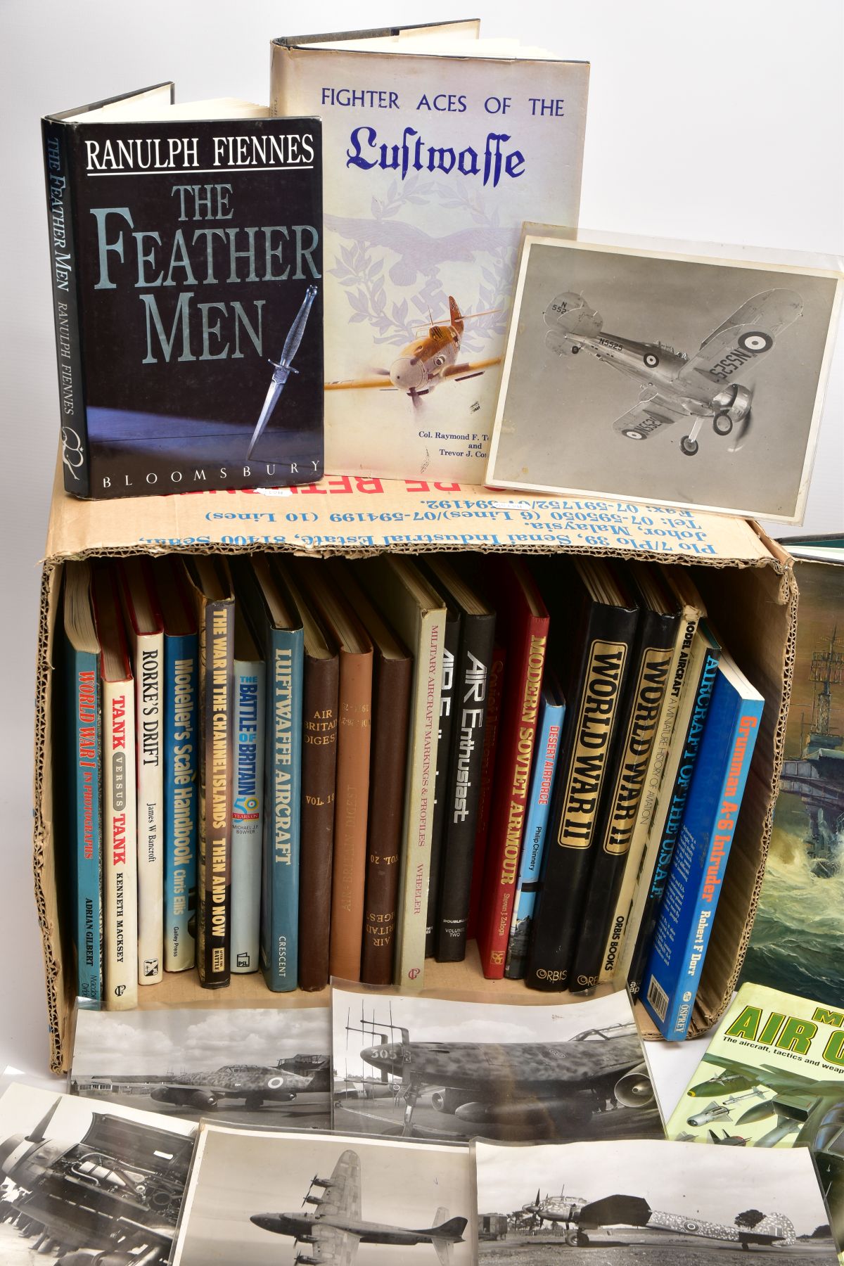 A LARGE BOX CONTAINING TWENTY SIX BOOKS OF VARIOUS MILITARY INTEREST, WWII German and Allies - Image 2 of 4