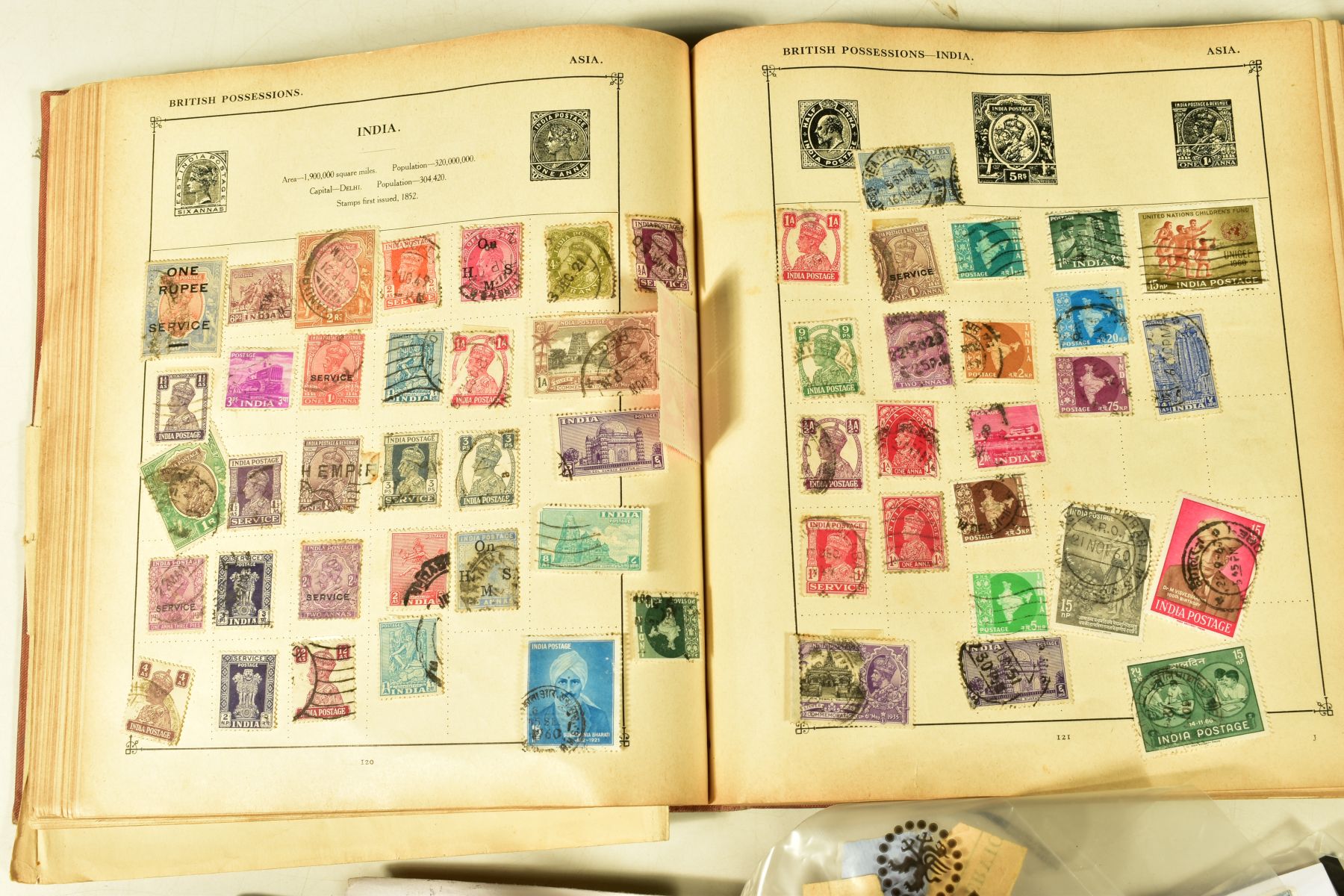 A COLLECTION OF WORLD WIDE STAMPS in two albums and loose. - Image 3 of 3