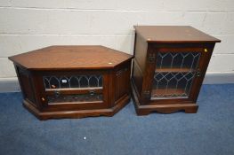 AN OLD CHARM OAK CORNER TV CABINET, width 103cm x depth 49cm x height 51cm and a single door hi fi