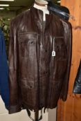 A GENTLEMANS ITALLO DARK BROWN LEATHER JACKET, size 52, having a stand up collar, zipper fastening