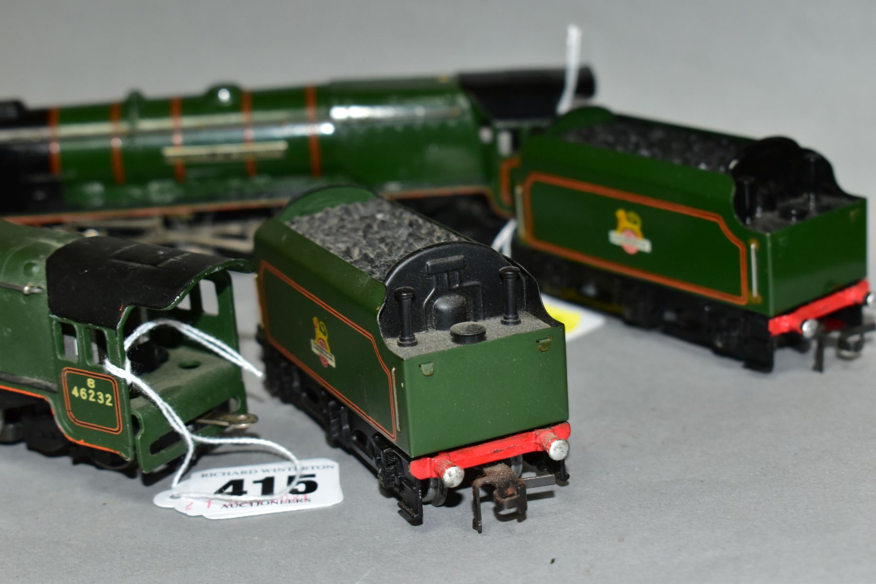 TWO UNBOXED HORNBY DUBLO DUCHESS CLASS LOCOMOTIVES, 'Duchess of Montrose' No 46232 (EDL12), both - Image 3 of 5