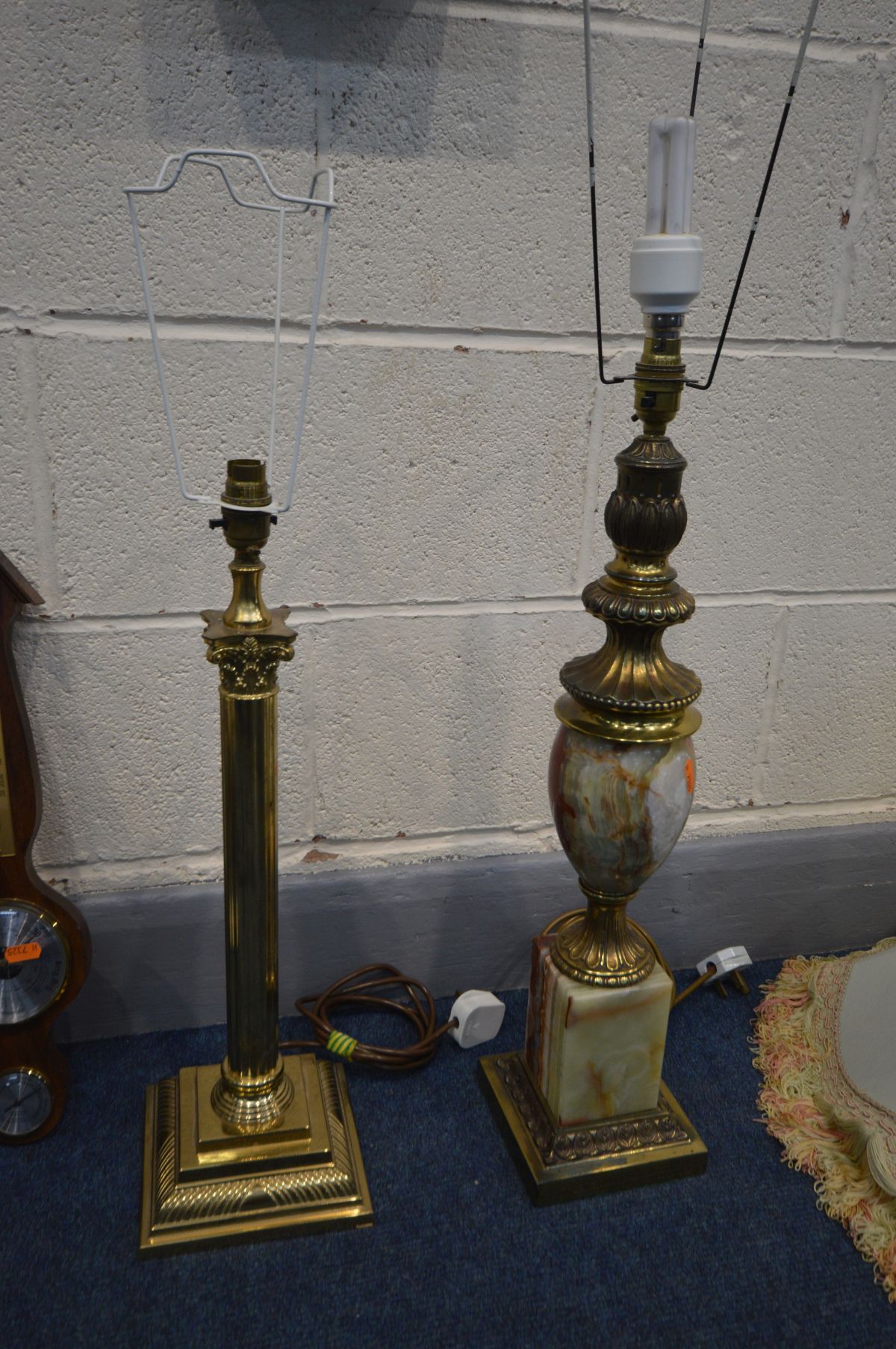 FOUR VARIOUS TABLE LAMPS, to include a brass and onyx lamp with a fabric shade, a Widdop Bingham - Image 2 of 3