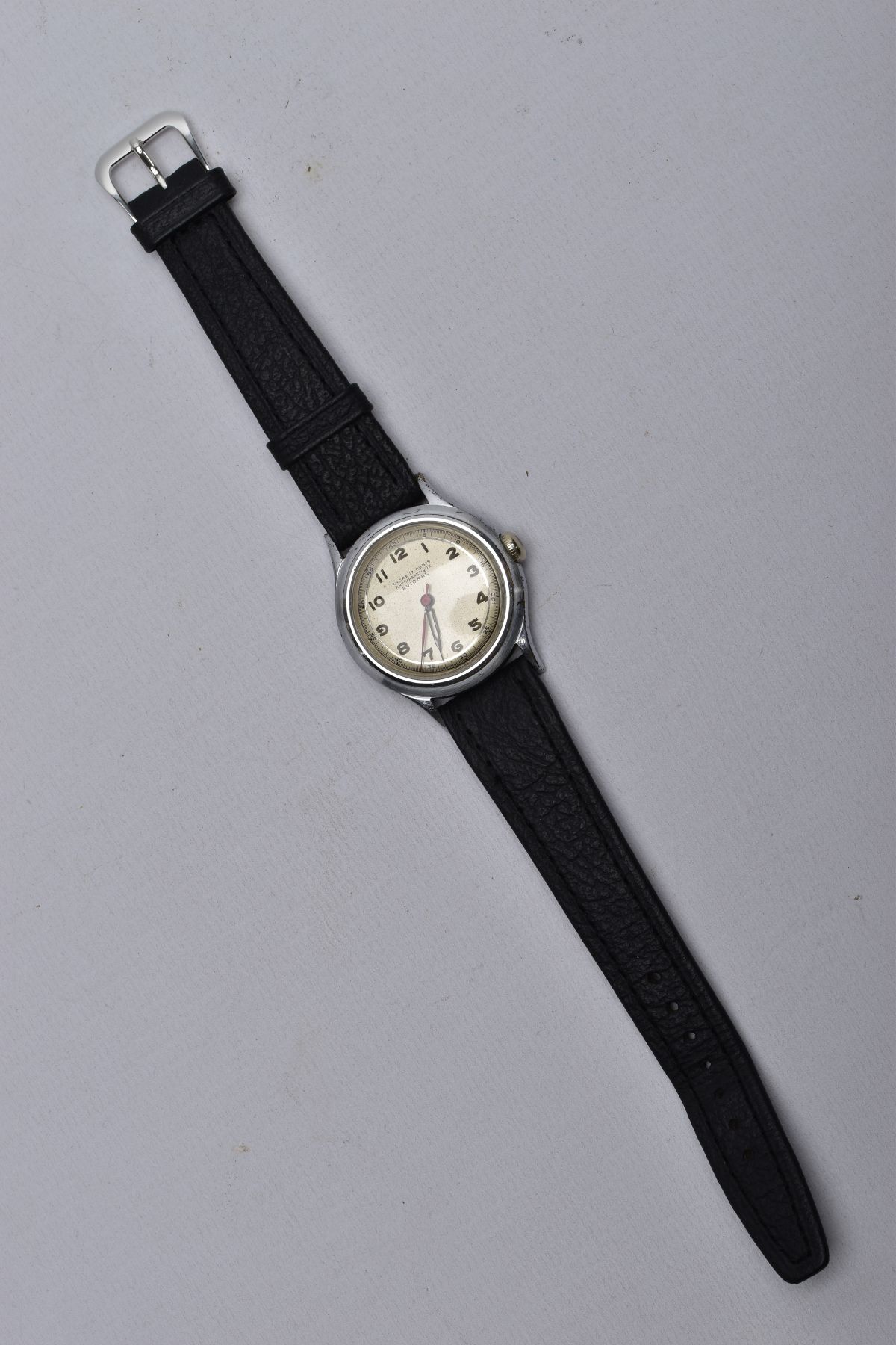 A GENTS 'AVIONAL' WRISTWATCH, hand wound movement, round champagne dial signed 'Avional - Image 3 of 3