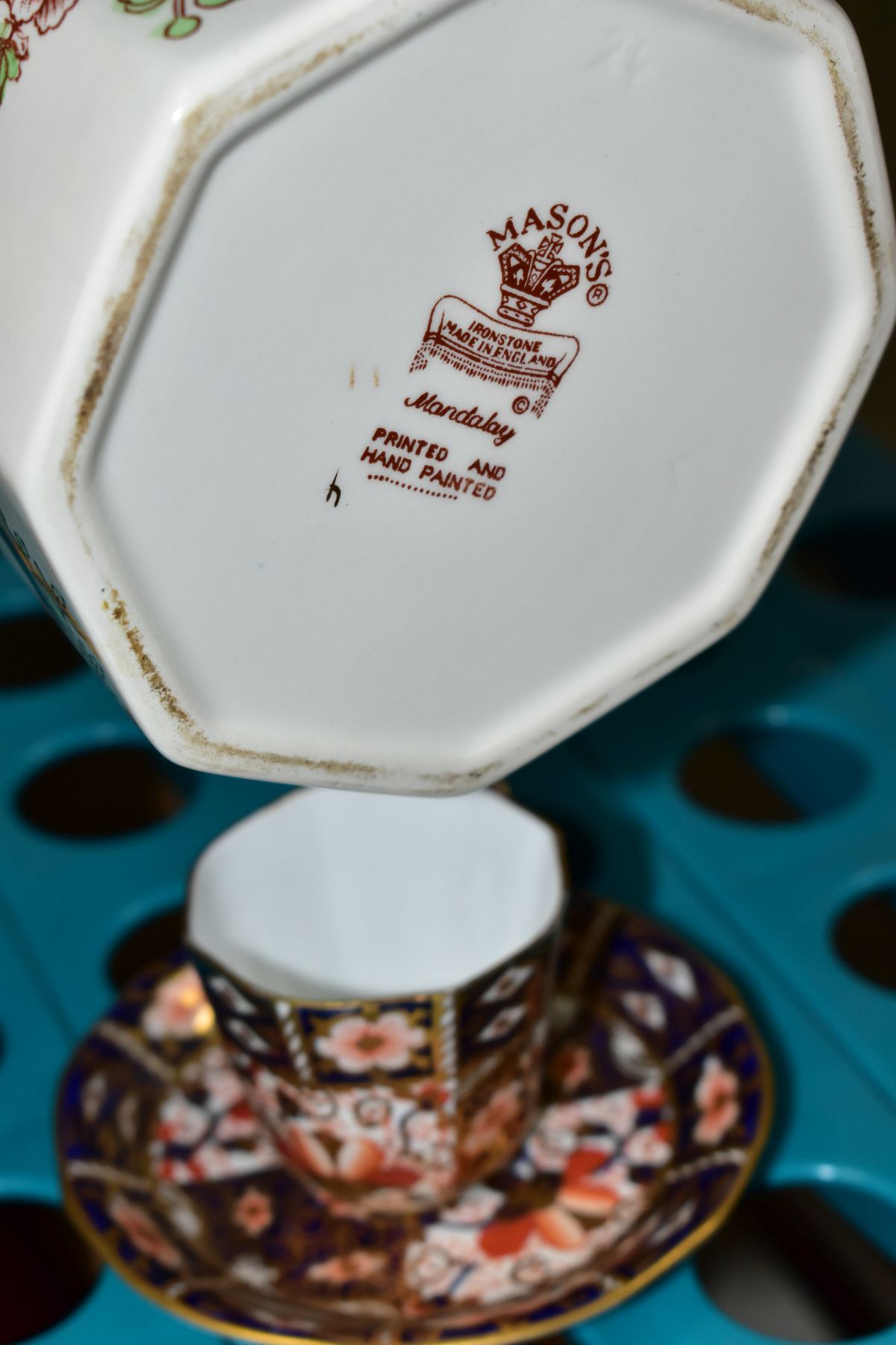 CERAMICS AND SILVER comprising a Royal Crown Derby Harvest Mouse (no stopper), teacup and saucer, - Image 9 of 10