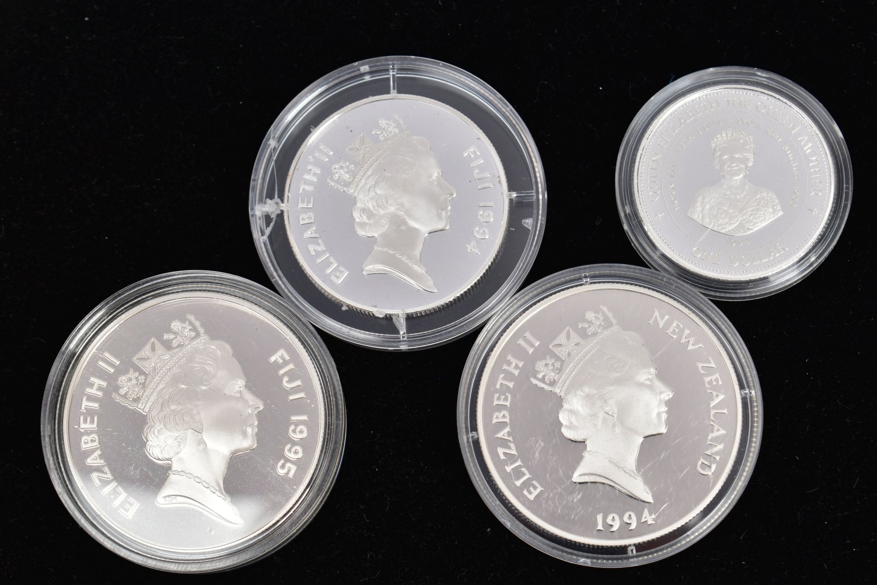 A GROUP OF SILVER PROOF COINS to include Fiji 1995 Move to Buckingham palace ten dollars, New - Image 2 of 2