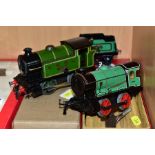 A BOXED HORNBY 0 GAUGE No 101 CLOCKWORK TANK LOCOMOTIVE, No 460, L.N.E.R green livery, playworn