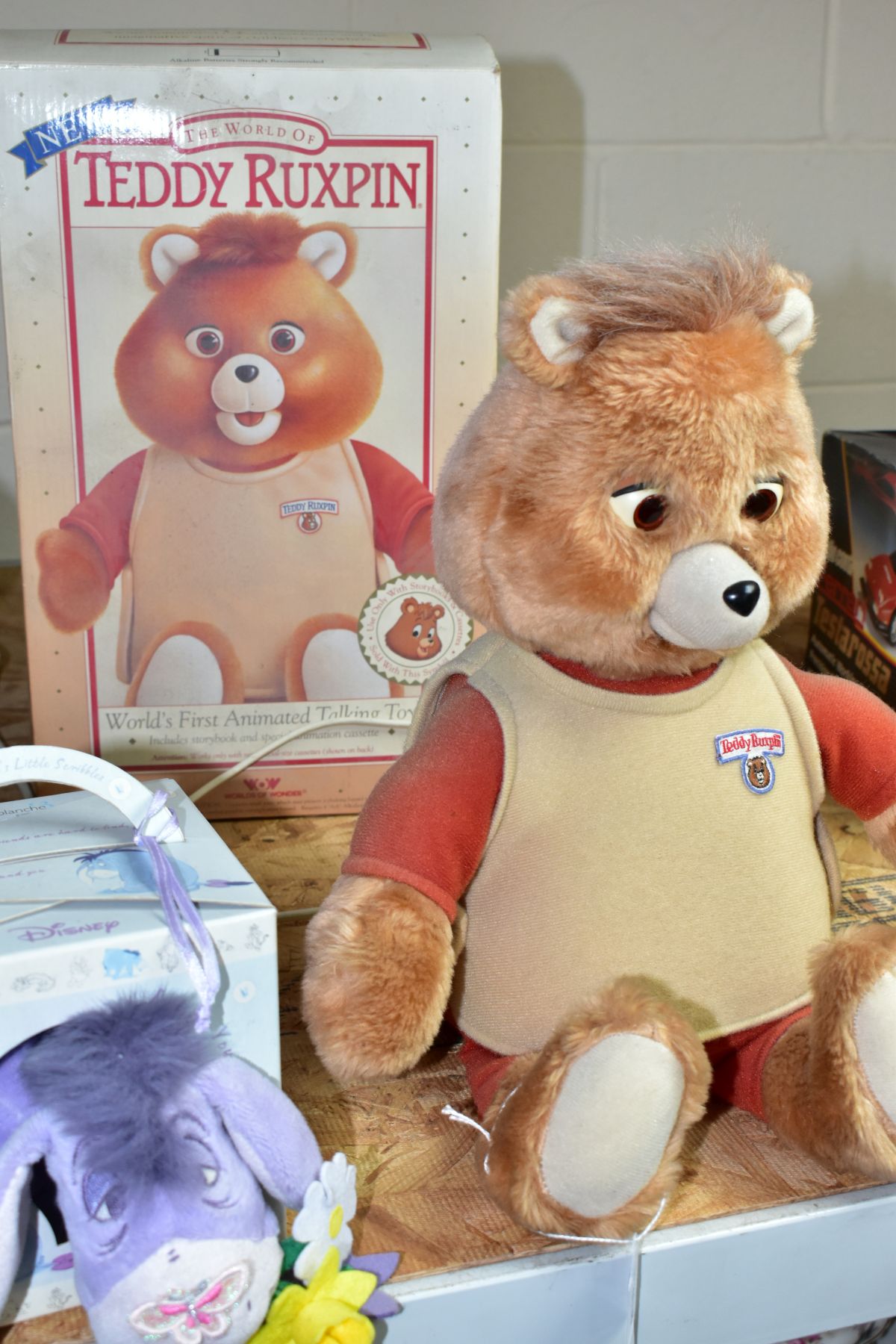 A TEDDY RUXPIN ANIMATED TOY, circa 1985, complete with one cassette box and instructions, - Image 6 of 6