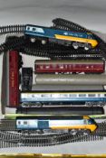 AN UNBOXED HORNBY 00 GAUGE CLASS 43 INTER CITY 125 HIGH SPEED TRAIN, power car No. 43010, dummy