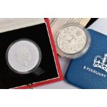 A BOXED SILVER PROOF QUEENS 90TH BIRTHDAY ONE OUNCE, to include a Queens Jubilee silver crown 1977