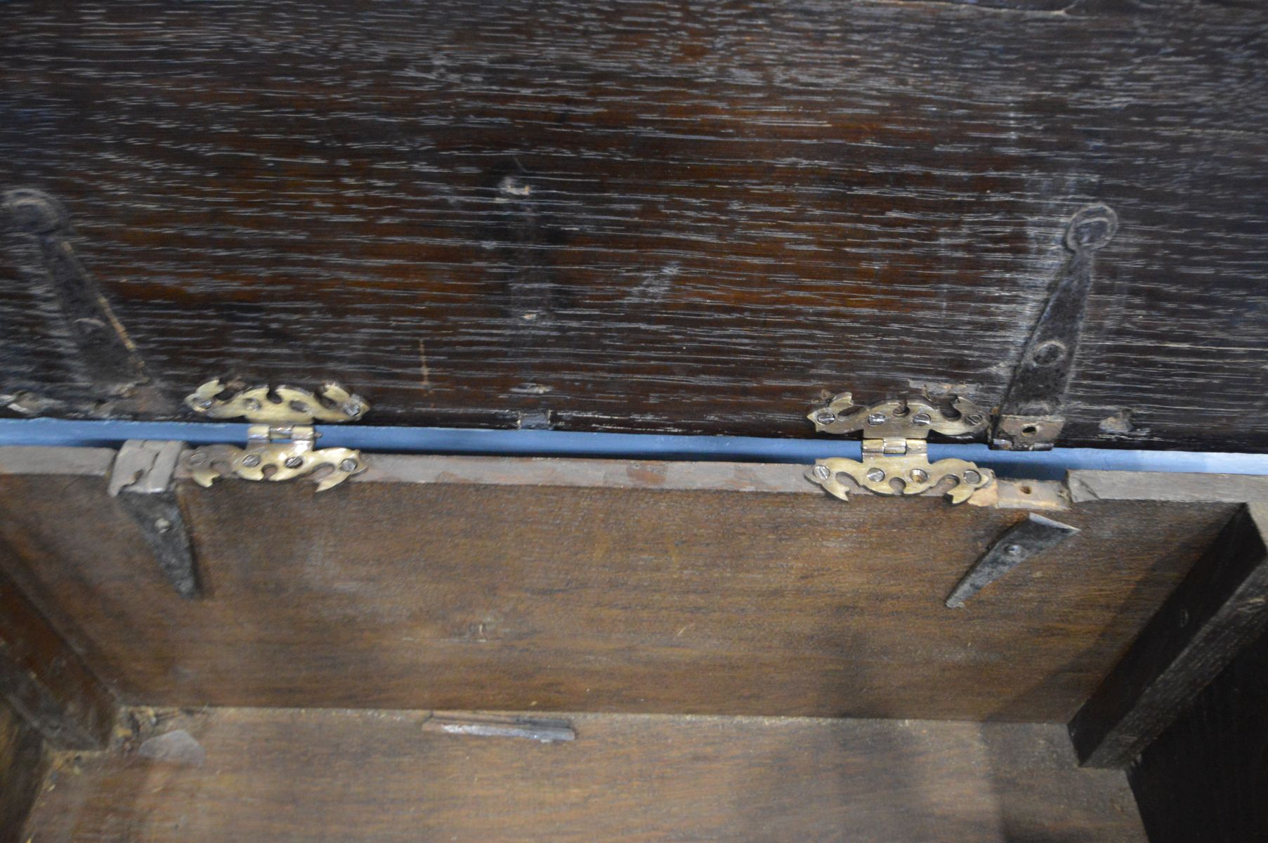 A GEORGIAN AND LATER CARVED OAK BIBLE BOX, width 59cm x depth 38cm x height 22cm (front and lid - Image 4 of 4