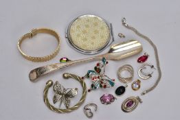 A BAG OF ASSORTED ITEMS, to include a silver snake bracelet fitted with a lobster claw clasp,