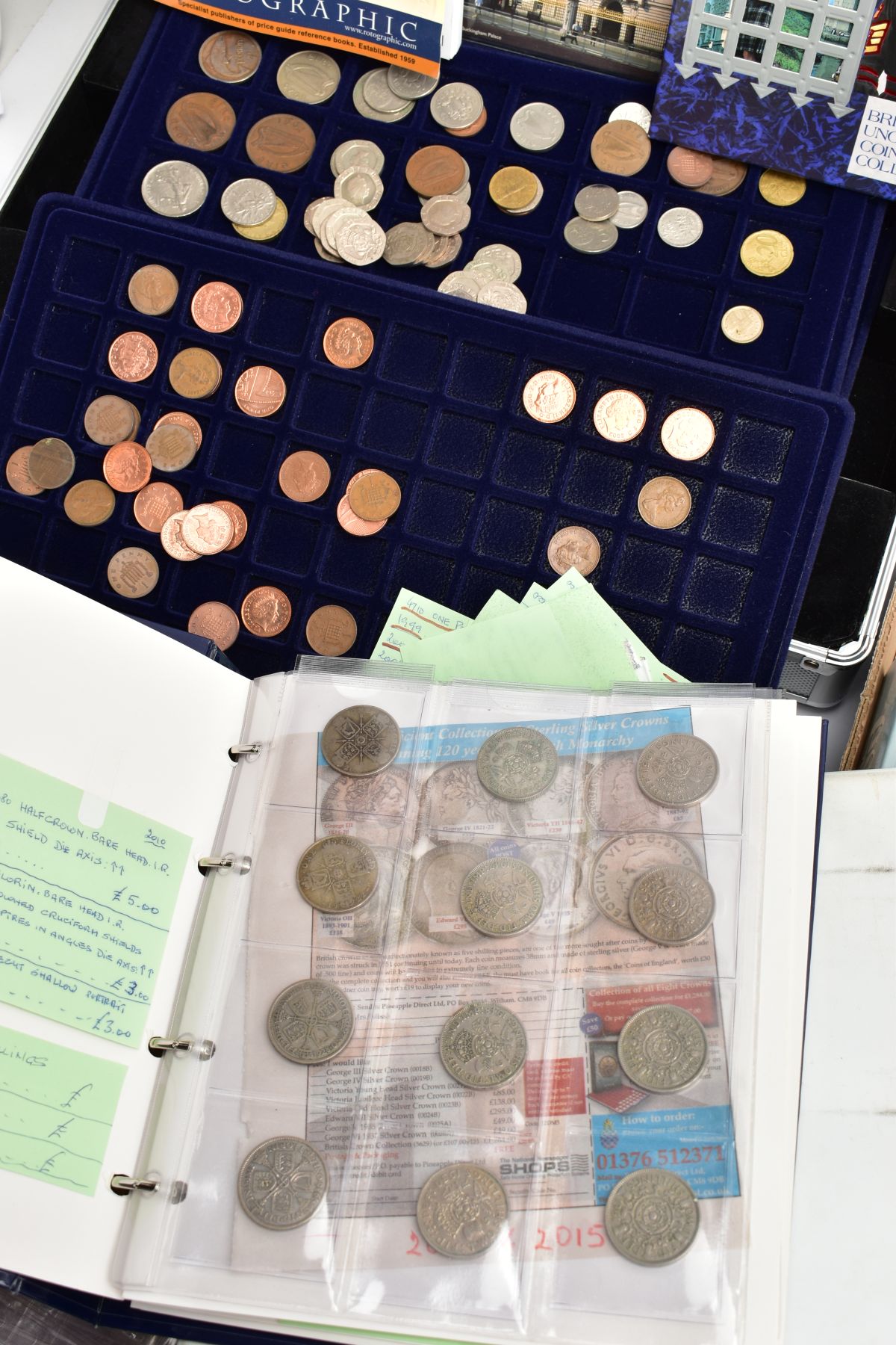 A LARGE COLLECTION OF MAINLY 20TH CENTURY COINAGE to include two coin cases, two albums, world - Image 3 of 6