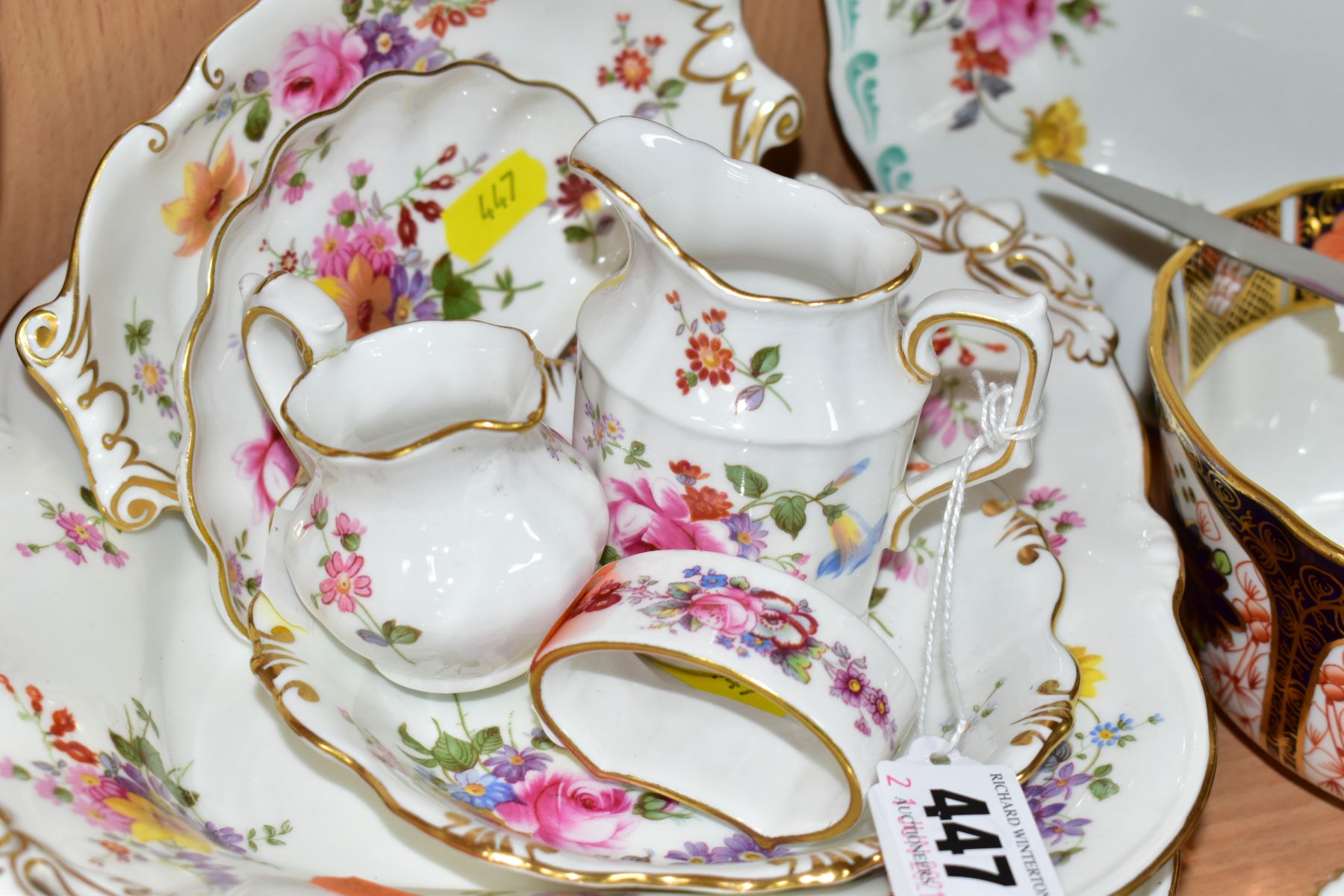 A QUANTITY OF ROYAL CROWN DERBY 'DERBY POSIES' AND ASSORTED IMARI PATTERNS, all four Imari pieces - Image 6 of 8