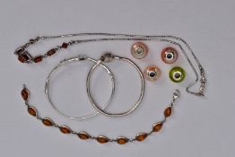 A BAG OF ASSORTED SILVER AND WHITE METAL JEWELLERY, to include a silver necklace fitted with seven