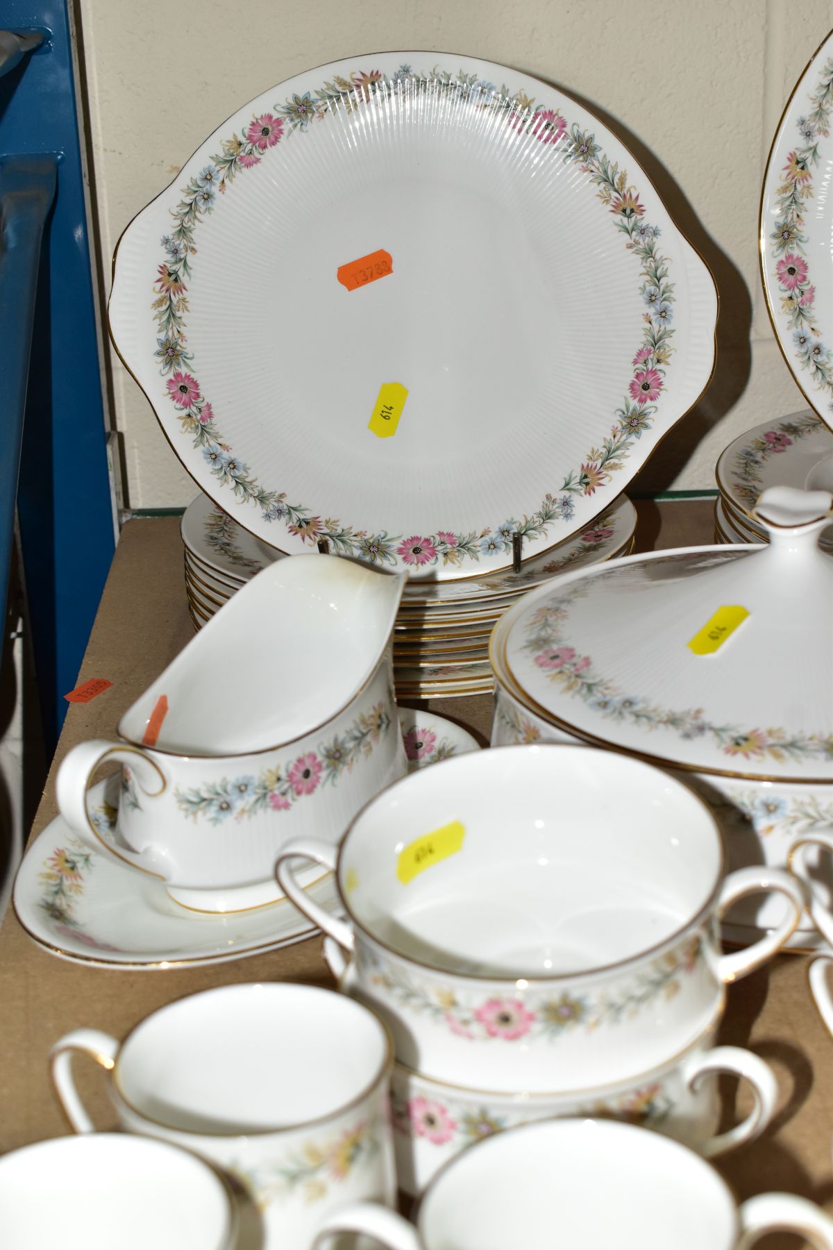 A ROYAL ALBERT/PARAGON 'BELINDA' PART DINNER SERVICE, comprising ten coffee cups (two Royal Albert), - Image 5 of 10