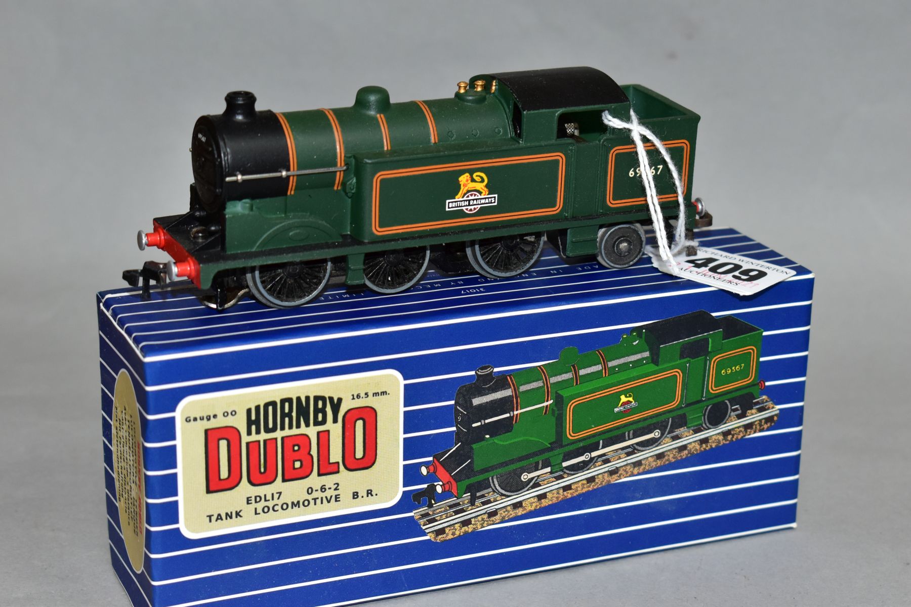 A BOXED HORNBY DUBLO CLASS N2 TANK LOCOMOTIVE, No. 69567, B.R. Lined green livery (EDL17), body