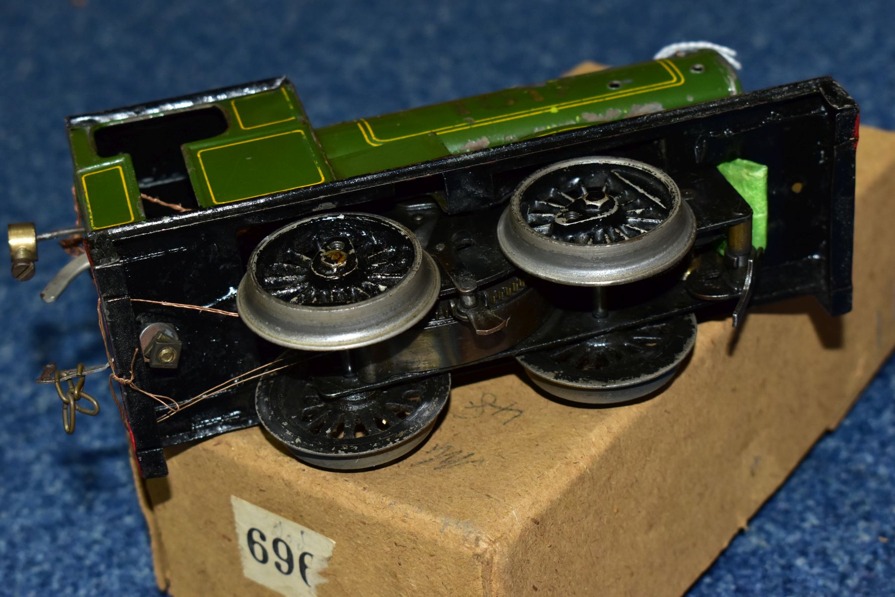 A CARETTE FOR BASSETT-LOWKE PECKETT 0-4-0 SADDLE TANK LOCOMOTIVE, No. 3104/0, clockwork version, - Image 5 of 5