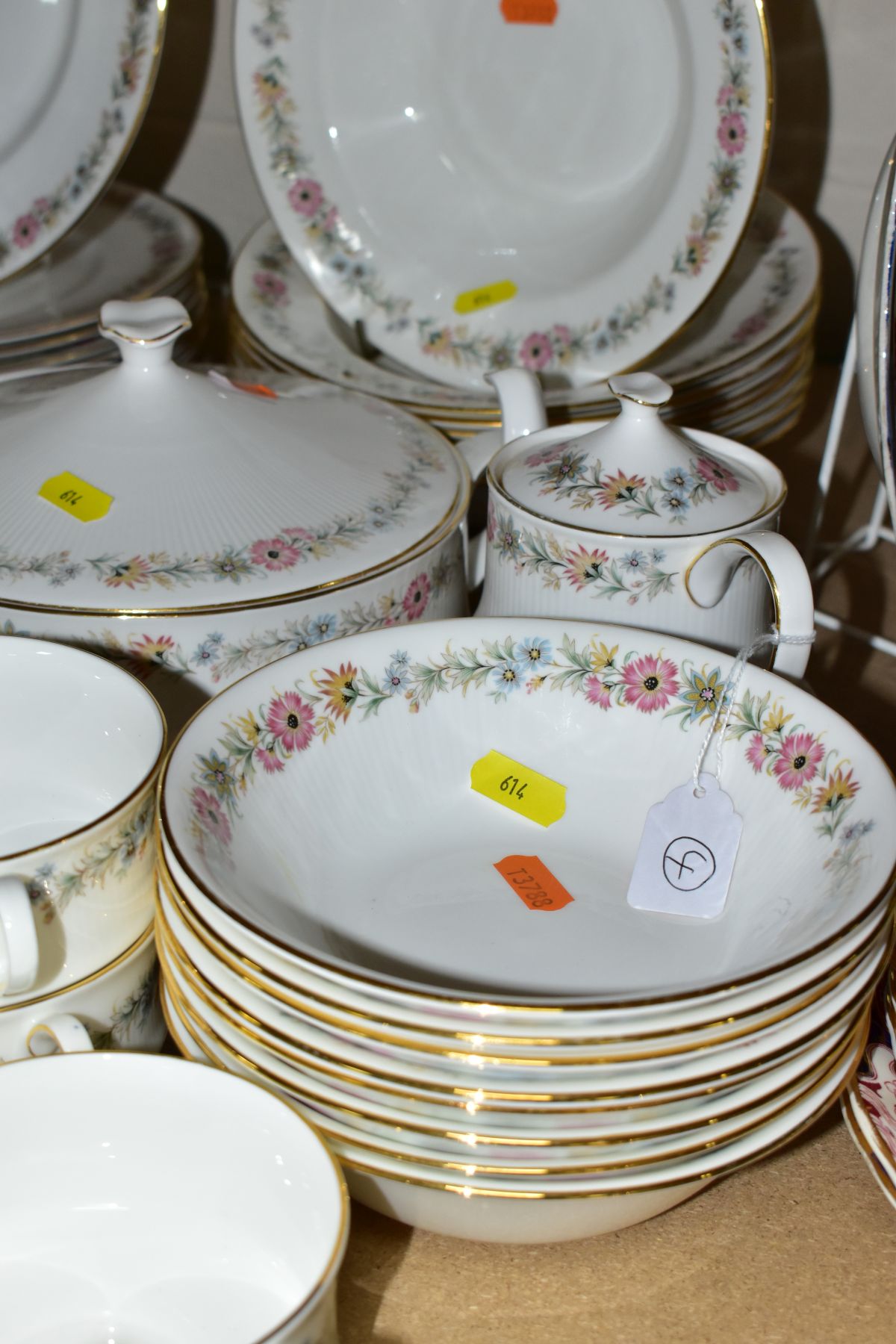 A ROYAL ALBERT/PARAGON 'BELINDA' PART DINNER SERVICE, comprising ten coffee cups (two Royal Albert), - Image 6 of 10