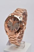 A LADIES ROSE GOLD TONE 'MICHAEL KORS' CHRONOGRAPH WRISTWATCH, round rose gold dial signed '