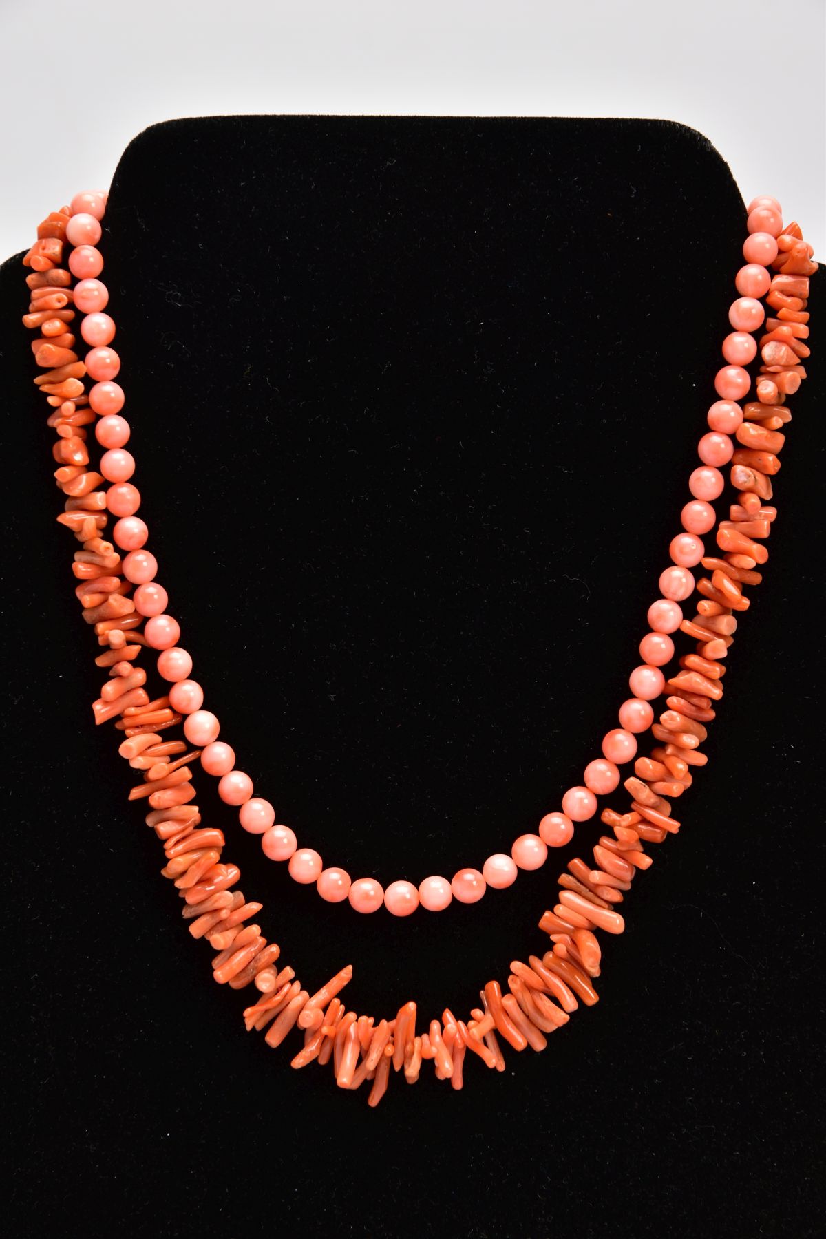 TWO CORAL NECKLACES, the first a polished pink coral bead necklace, each bead measuring - Image 4 of 4