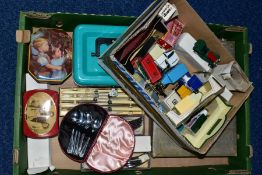 A BOX OF BOXED AND UNBOXED DIECAST CARS etc, to include Day's Gone, H Samuel, Hovis and Marks and