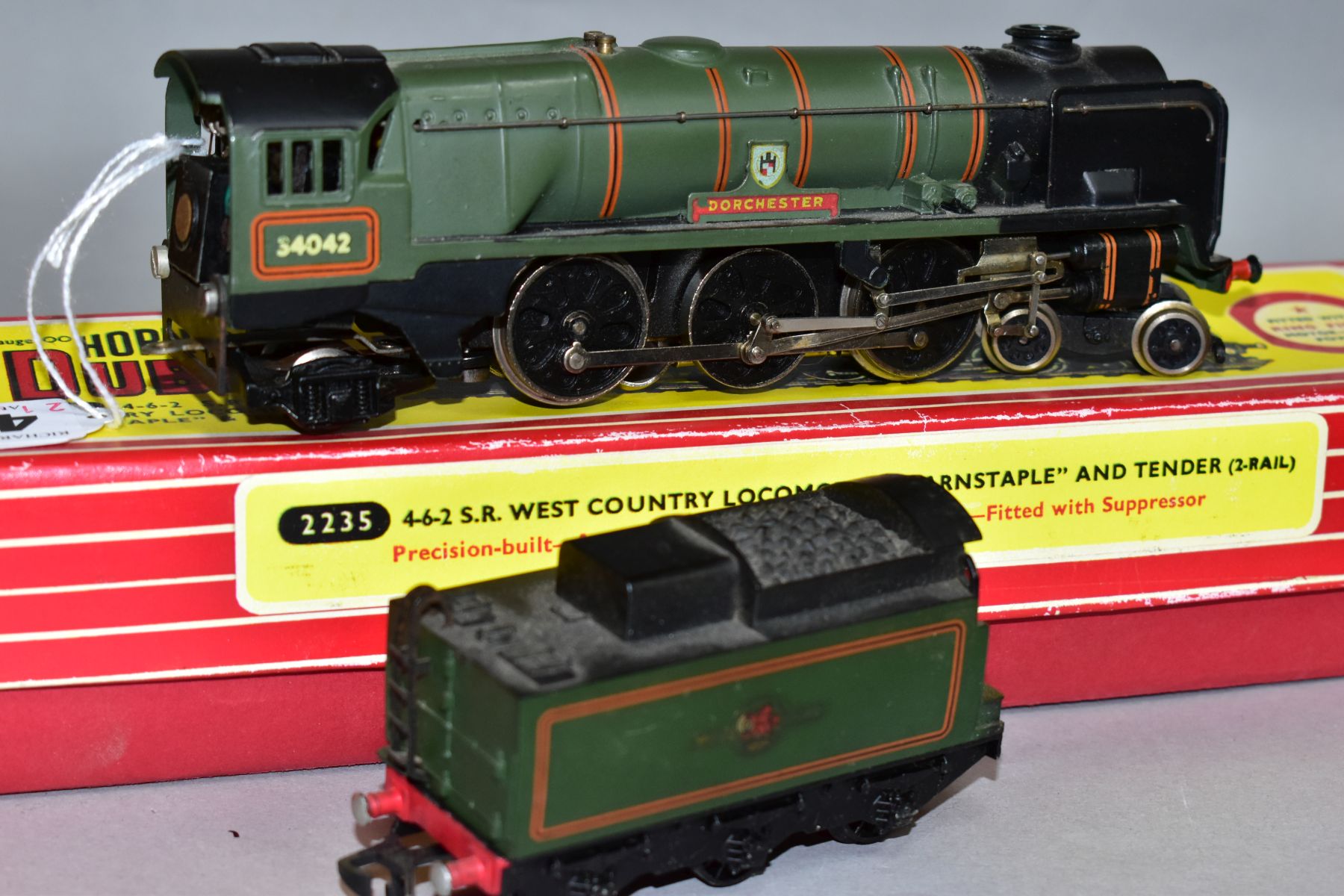 A BOXED HORNBY DUBLO REBUILT WEST COUNTRY CLASS LOCOMOTIVE, 'Dorchester' No 34042, B R lined green - Image 3 of 3