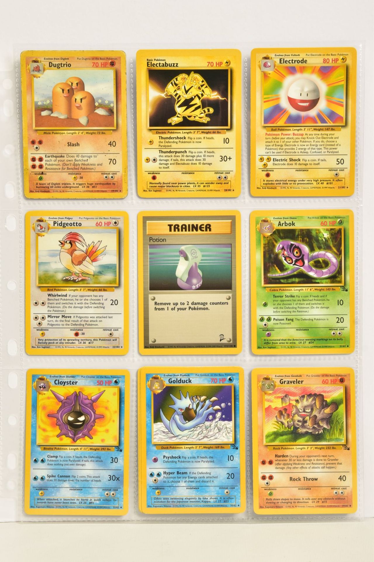 A QUANTITY OF POKEMON CARDS, just over 100 Pokemon TCG cards from Base Set, Base Set 2, Fossil, - Image 11 of 17
