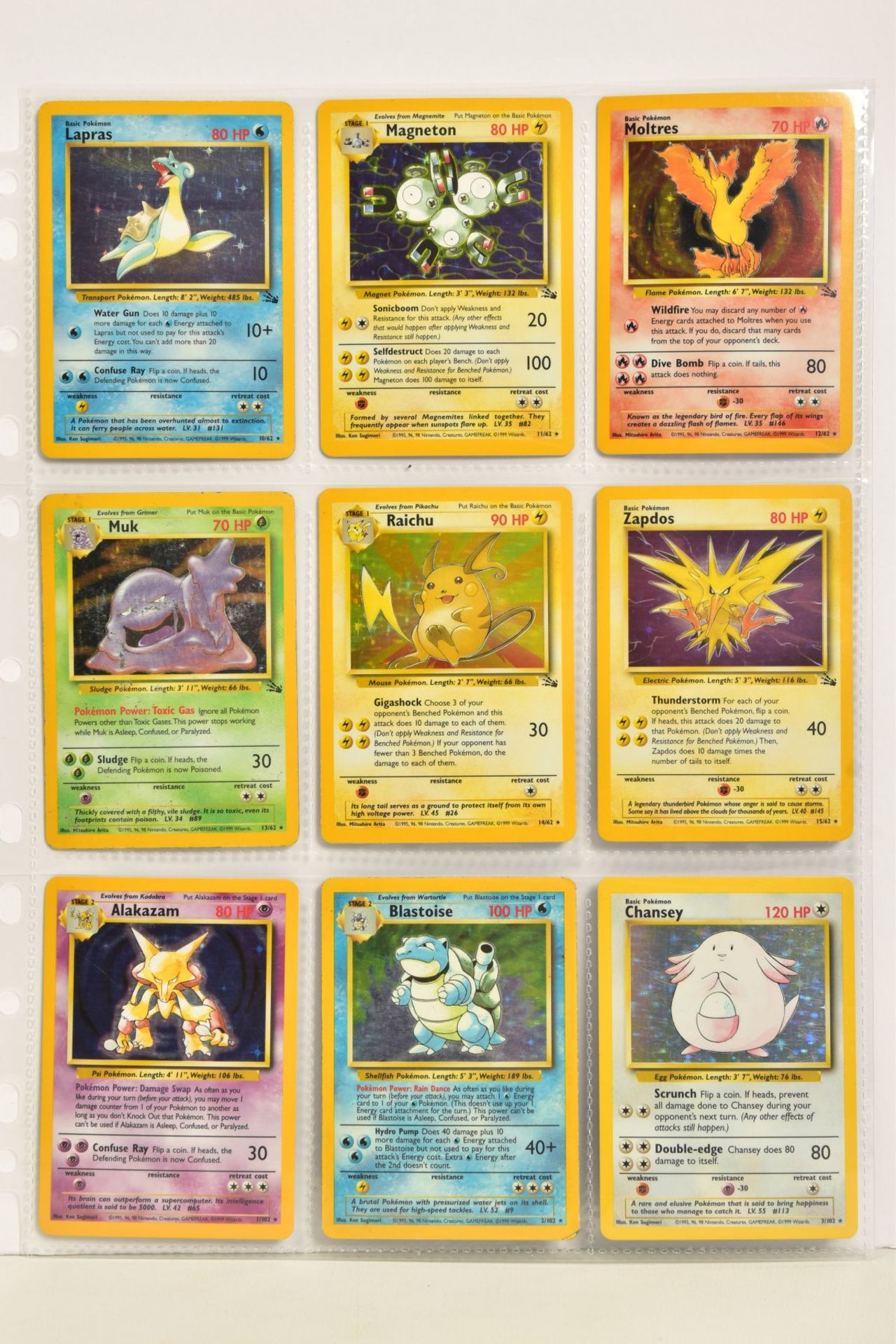 A QUANTITY OF POKEMON CARDS, just over 100 Pokemon TCG cards from Base Set, Base Set 2, Fossil, - Image 7 of 17