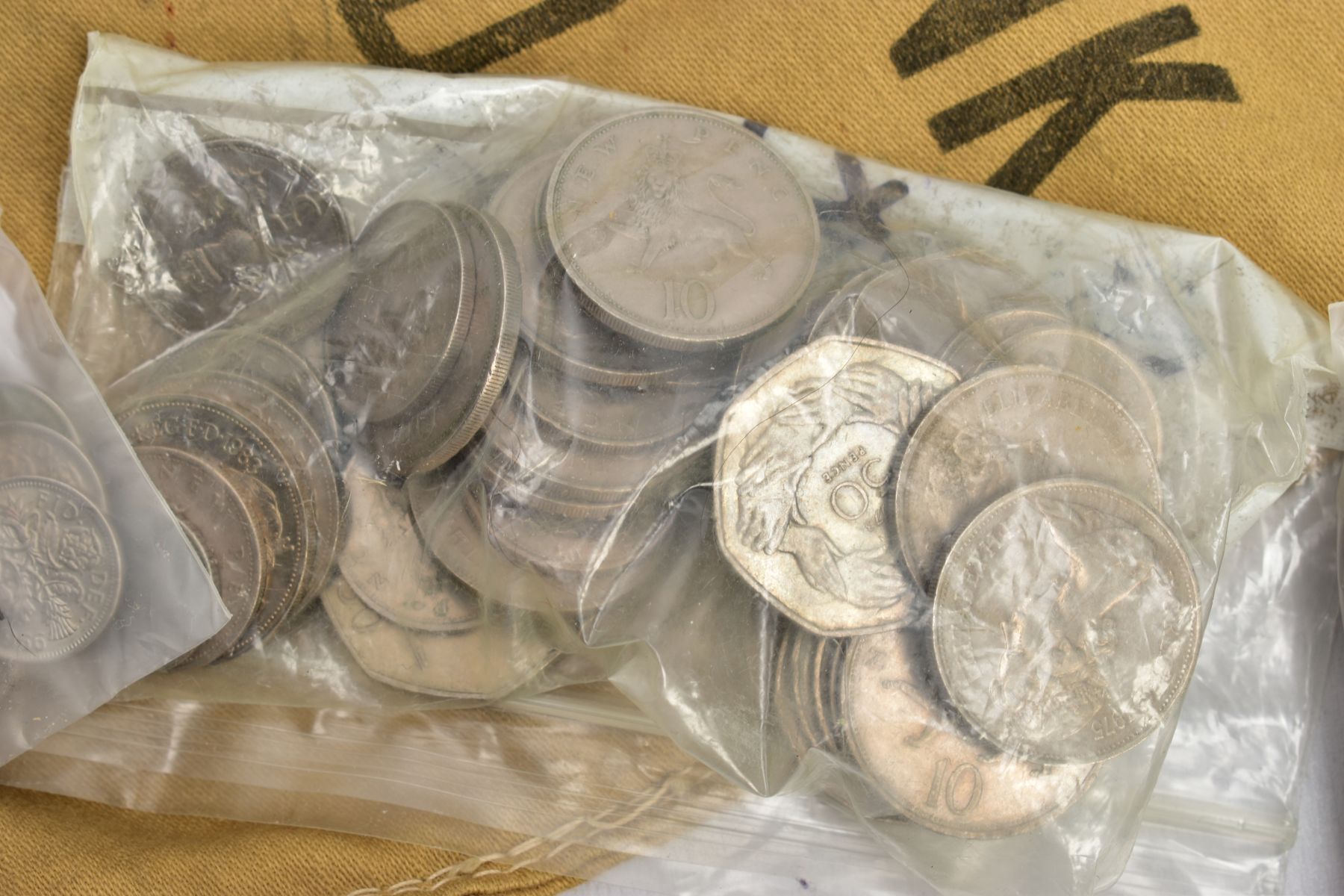 A BOX OF MAINLY UK COINAGE OF THE 20TH CENTURY, to include a Victoria 1893 halfcrown, a 1951 - Image 4 of 5